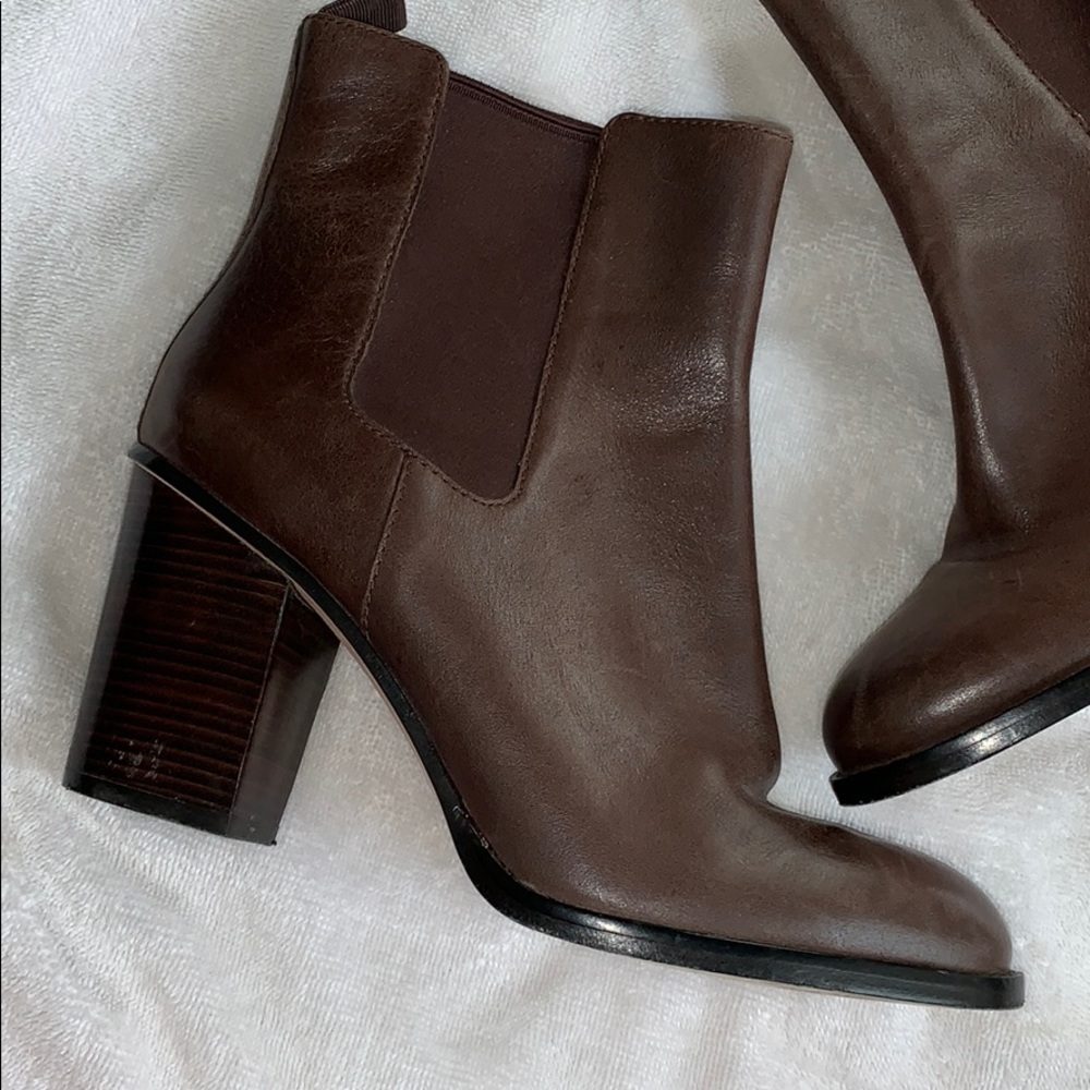 Cole Haan Brown Leather Heel Boots size 9